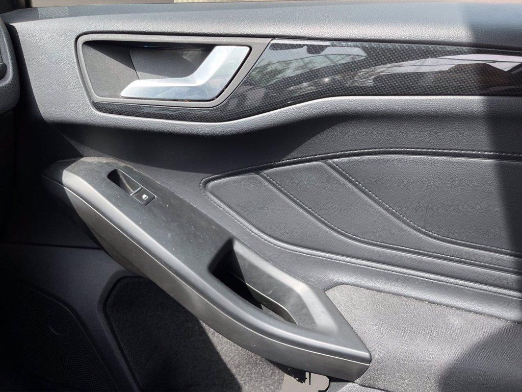 FORD Focus 1.0t ecoboost h st-line x 125cv del 2022