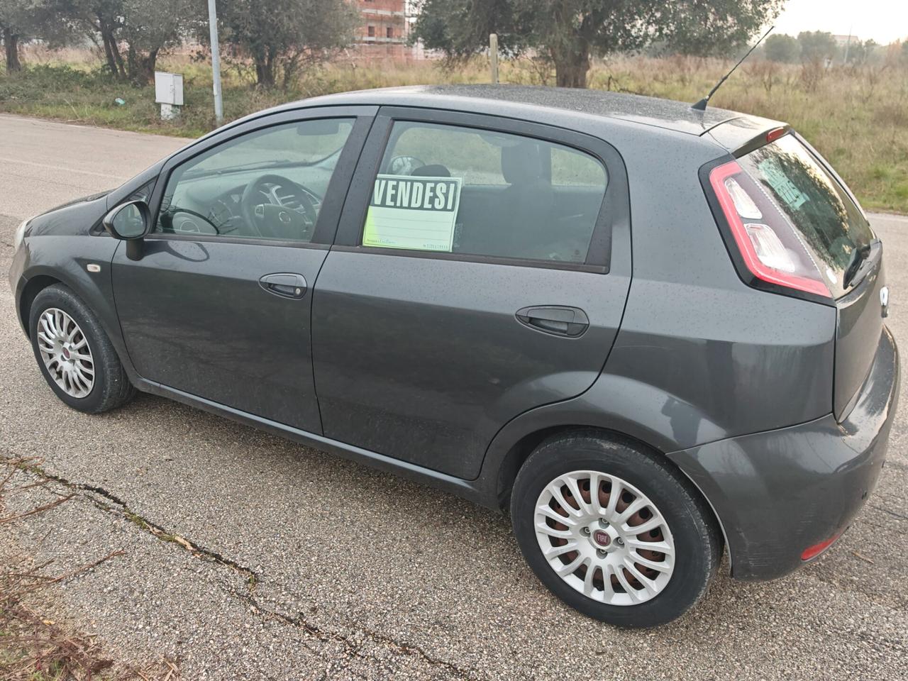 Fiat Punto Evo 1.3 MJT 85CV OK NEOPATENTATI .