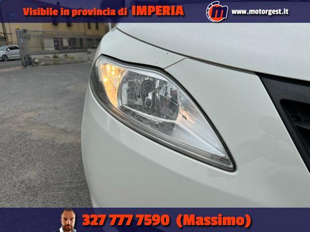 LANCIA Ypsilon 1.2 69 CV 5 porte NEOPATENTATI