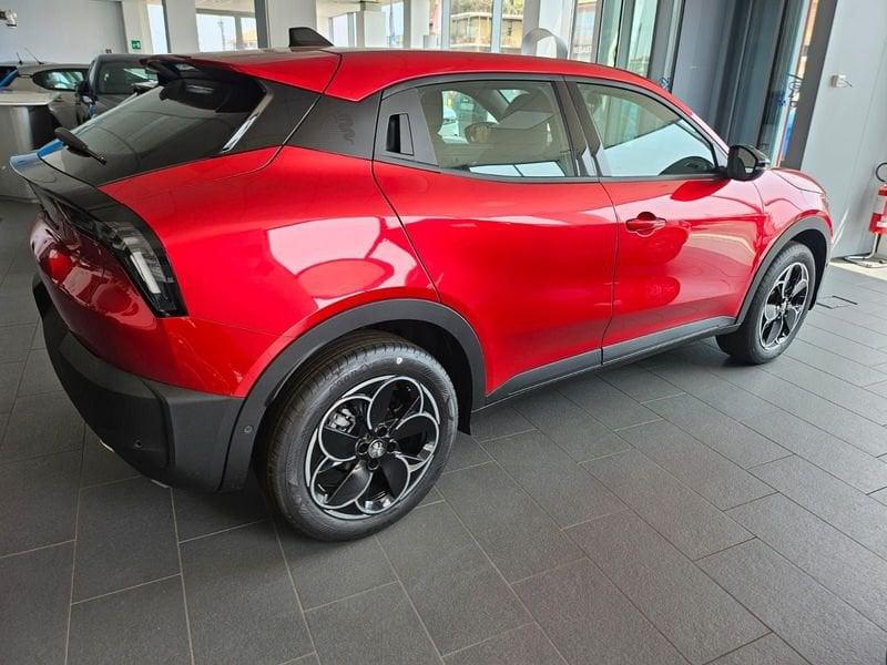 Alfa Romeo Junior 1.2 ibrida 145cv edct6
