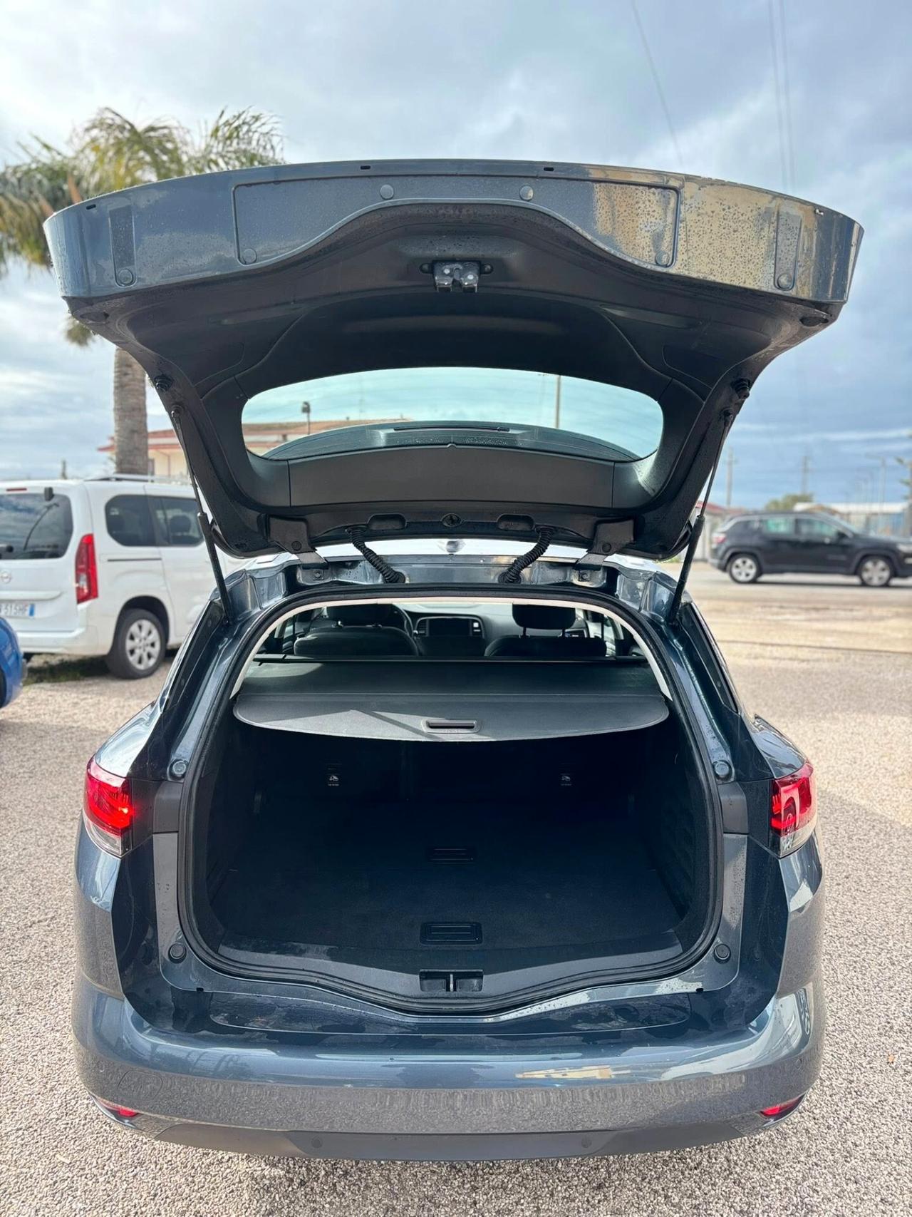 Renault Megane Mégane Sporter Blue dCi 115 CV Business