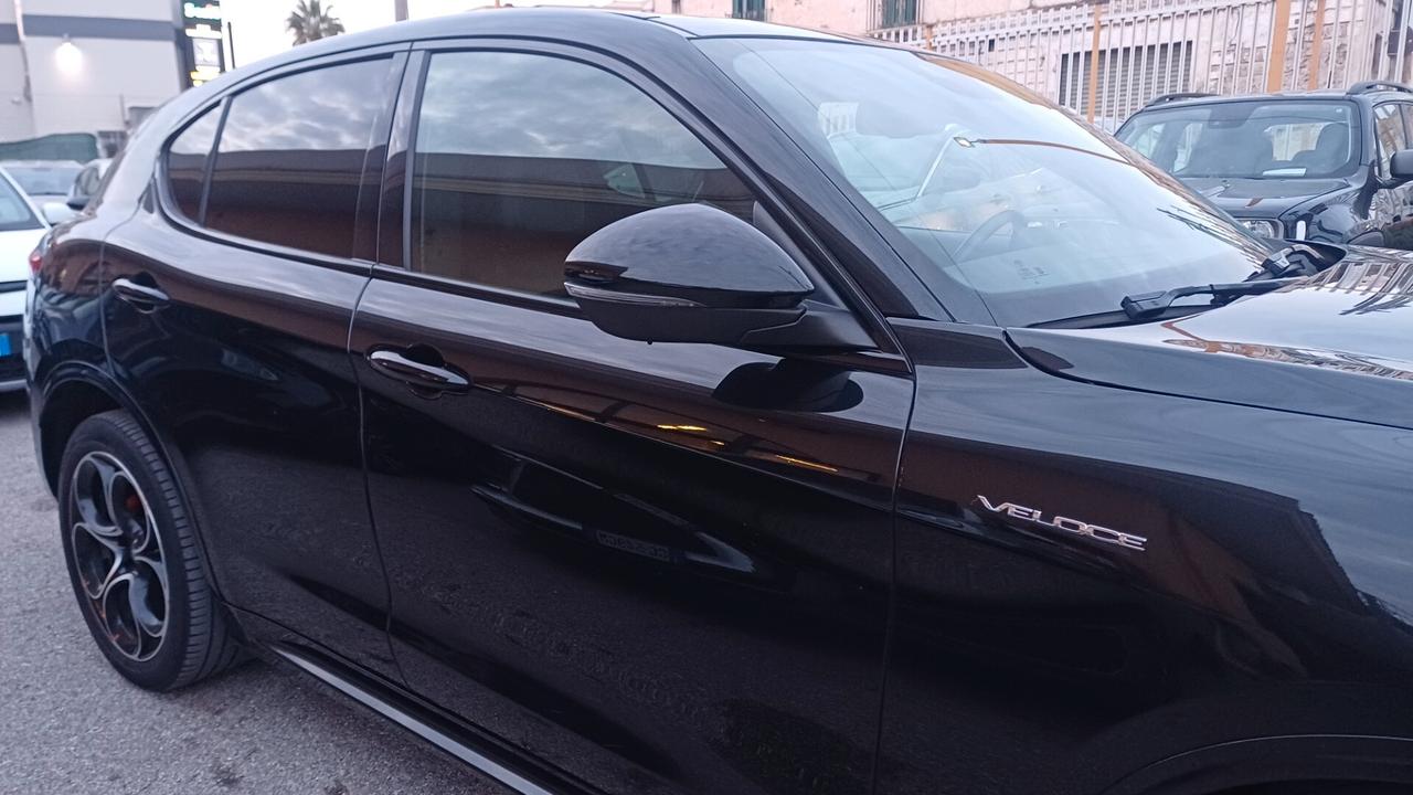 Alfa Romeo Stelvio 2.2 210 CV AT8 Q4 Veloce TETTO PANORAMICO