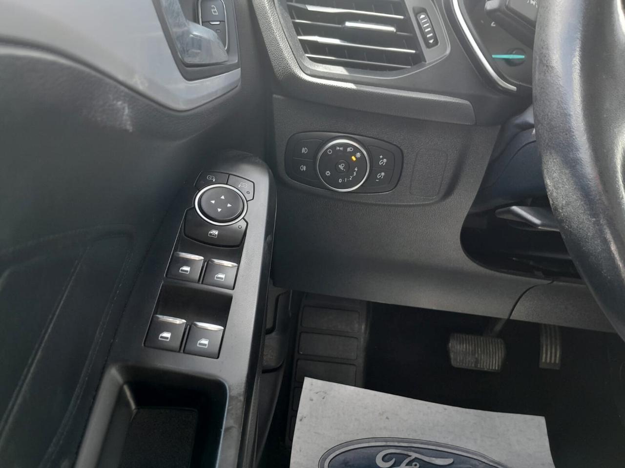 FORD FOCUS TITANIUM 1.5 EcoBlue 120CV