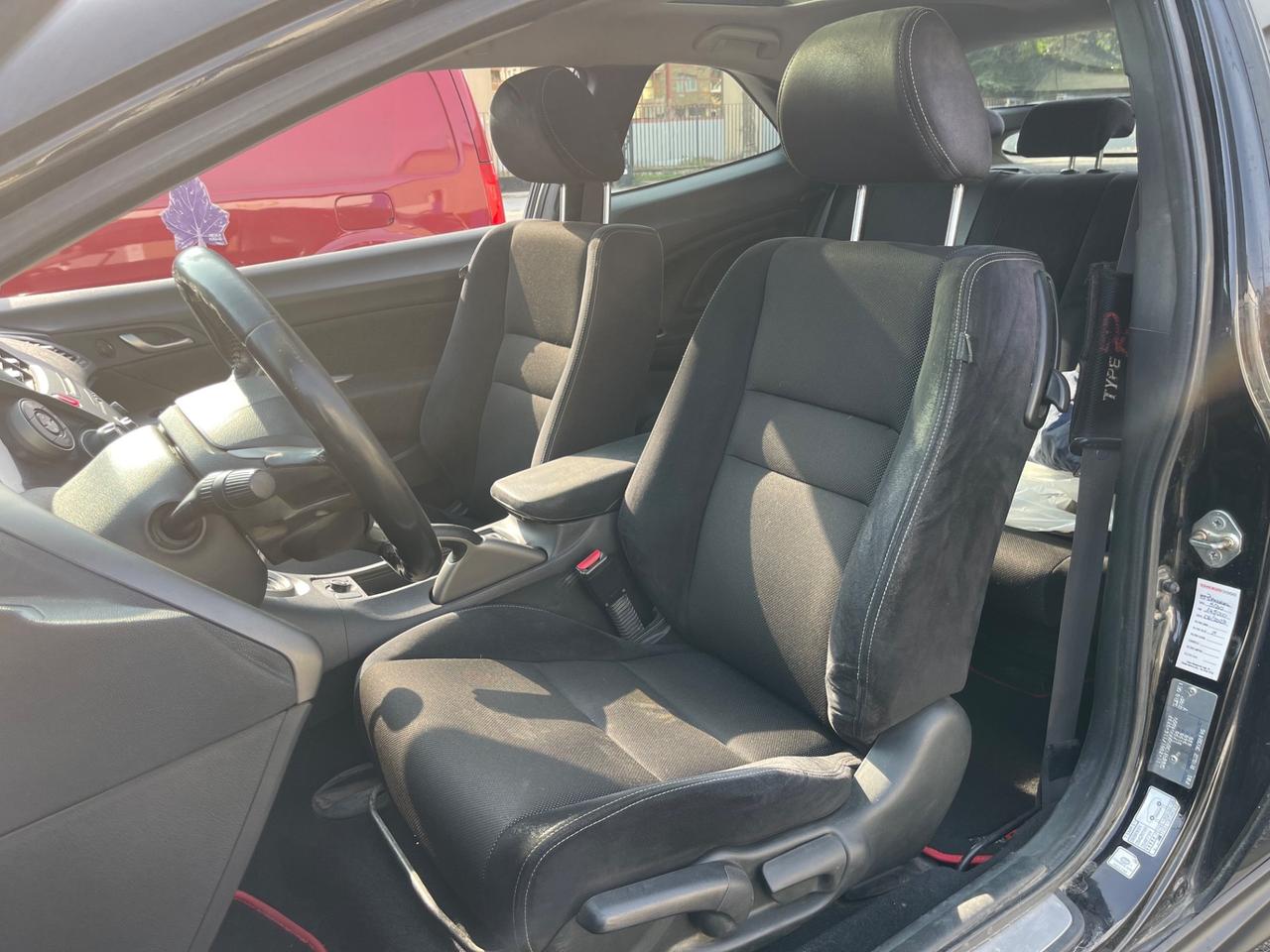 Honda Civic 1.8 i-VTEC 3p. Type S