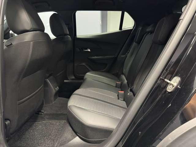 Peugeot 2008 2008 1.5 bluehdi Allure Pack EAT8