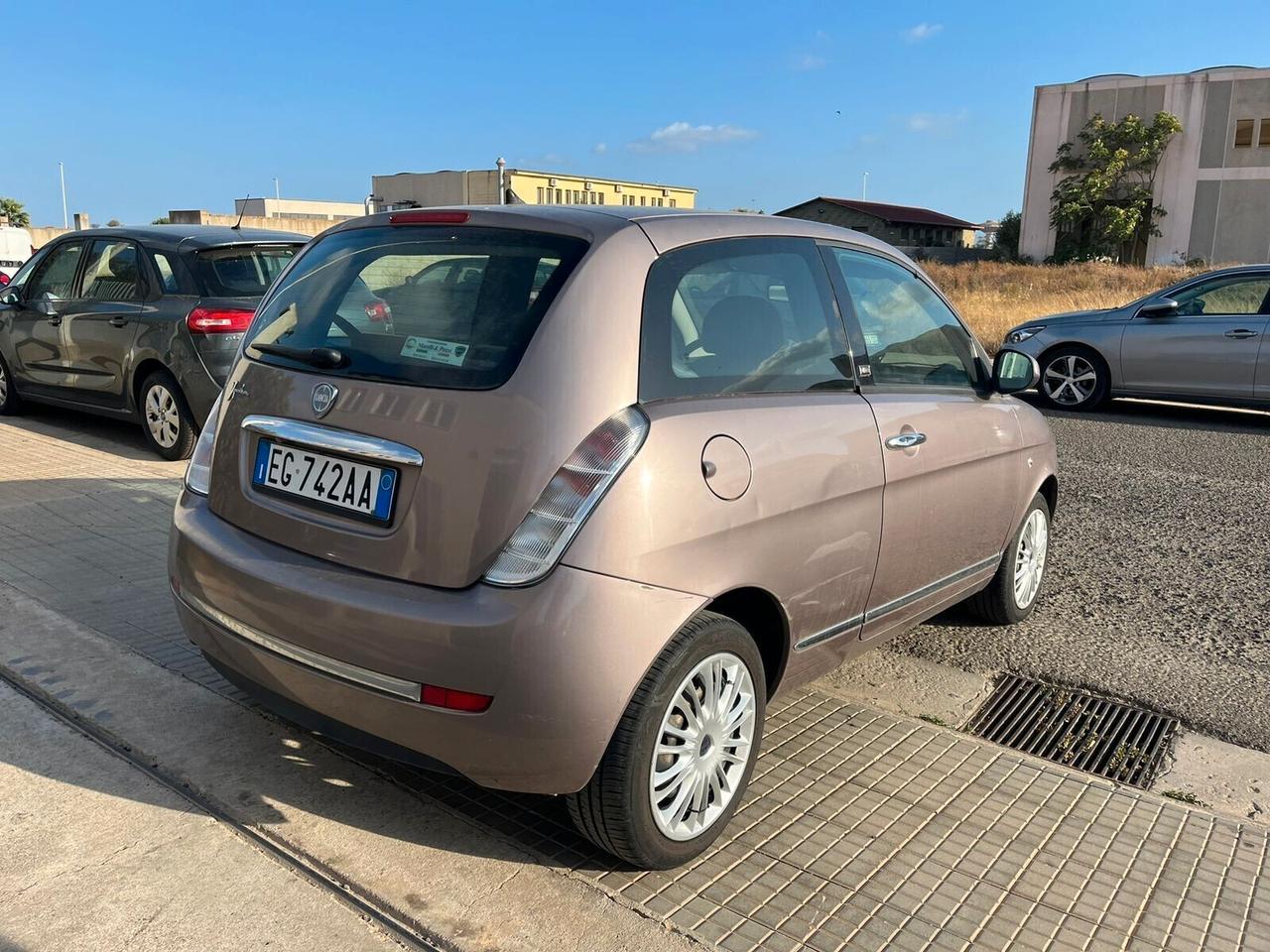 Lancia Ypsilon 1.2 69 CV Diva 2011