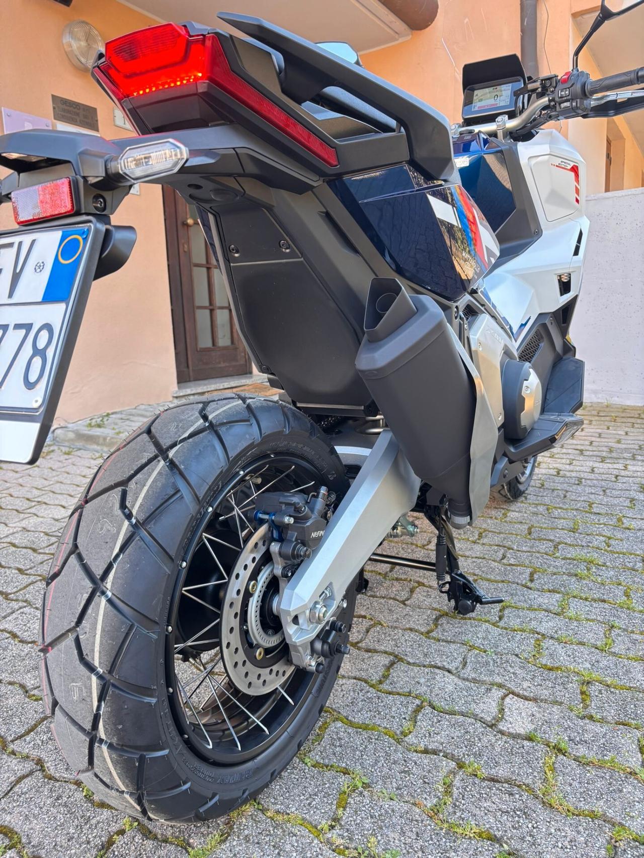 Honda X-ADV