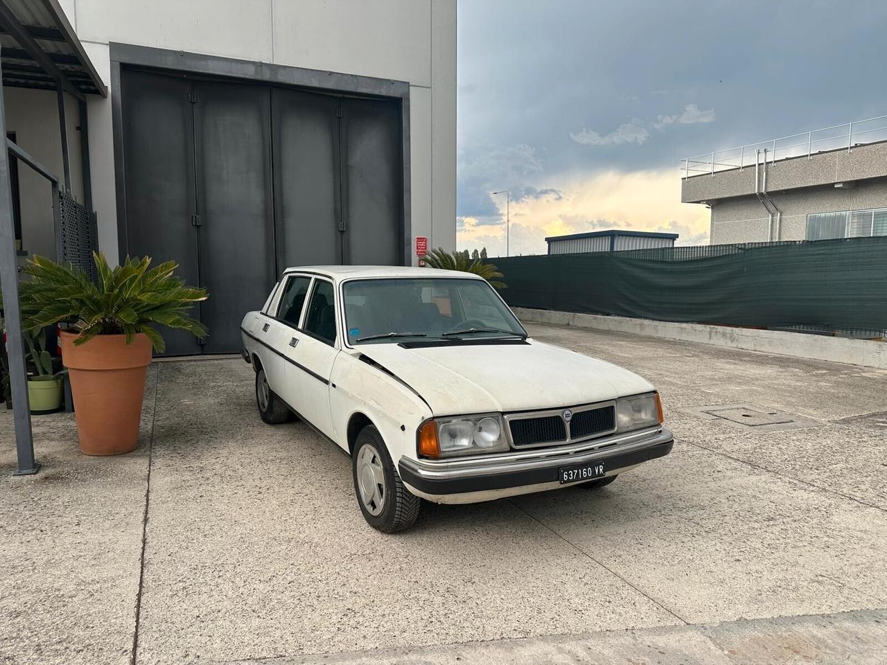 Lancia Beta HP Executive 2.0 i.e.