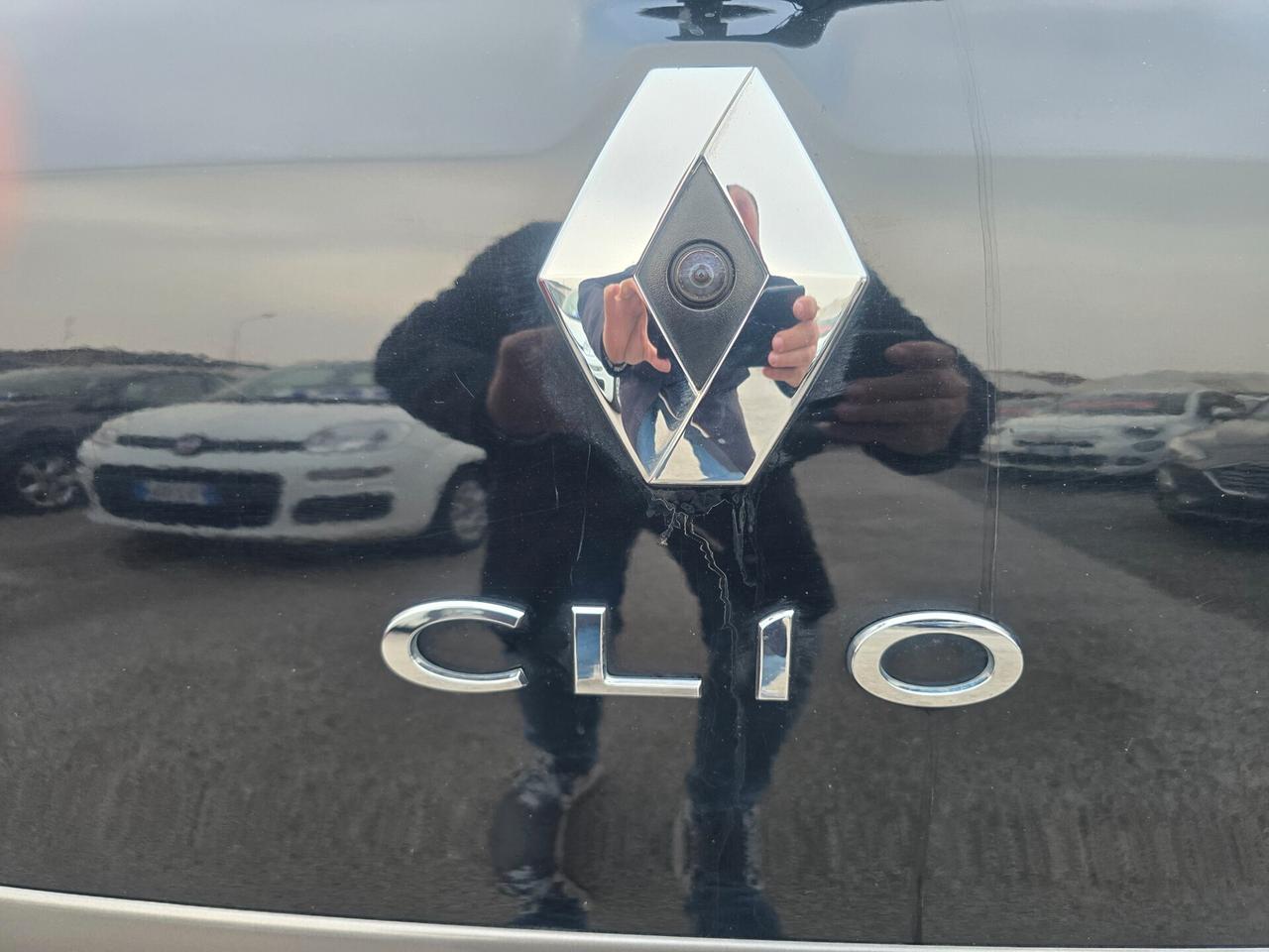 Renault Clio 1.2 75CV 5 porte Costume National