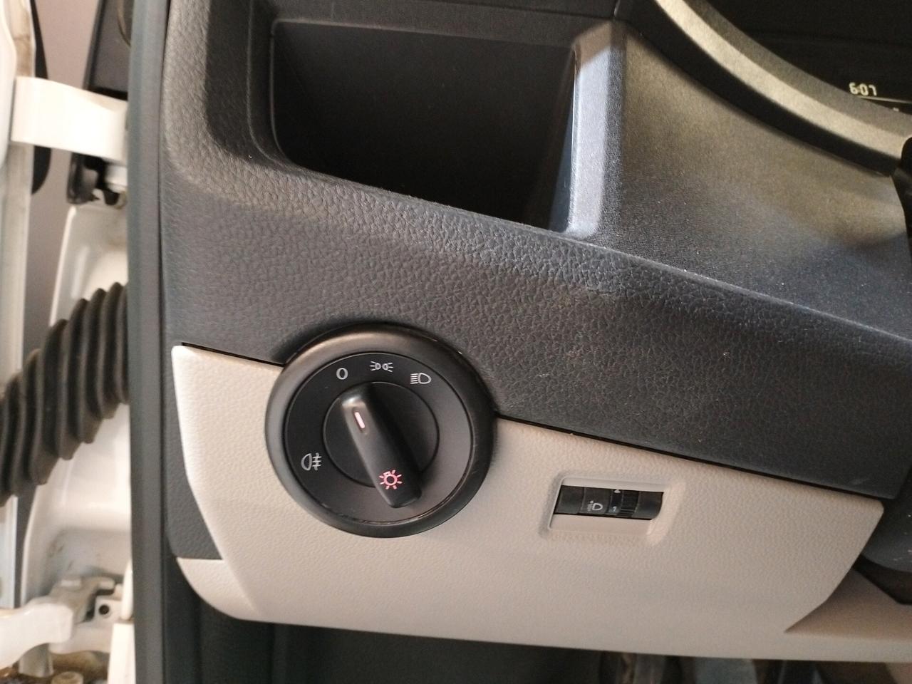 Volkswagen T5 Transporter 2.0 TDI 102CV PC CABINATO IVA ESCLUSA