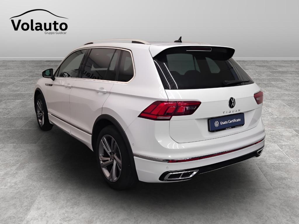 VOLKSWAGEN Tiguan II 2021 - Tiguan 1.5 tsi R-Line 150cv dsg