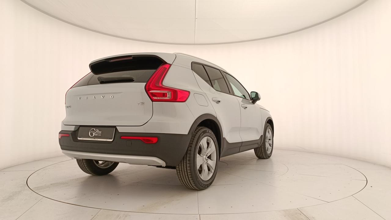 VOLVO XC40 1.5 t3 Momentum geartronic my20