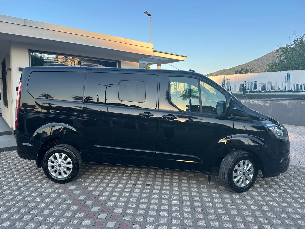 Ford Transit Custom Transit Custom 300 2.0 tdci 13