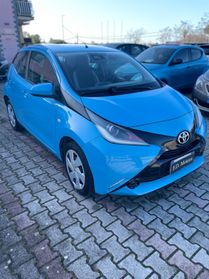 Toyota Aygo 1.0 VVT-i 69 CV 5 porte x-play TSS