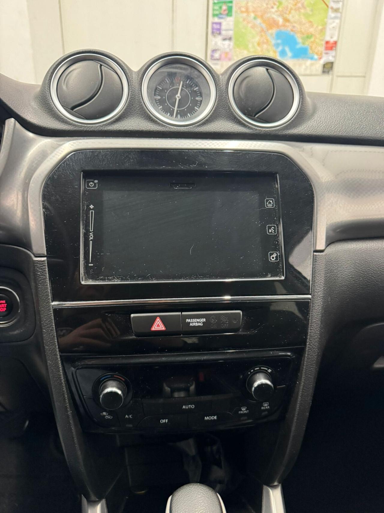 Suzuki Vitara 1.6 VVT A/T V-Top BENZ/GPL