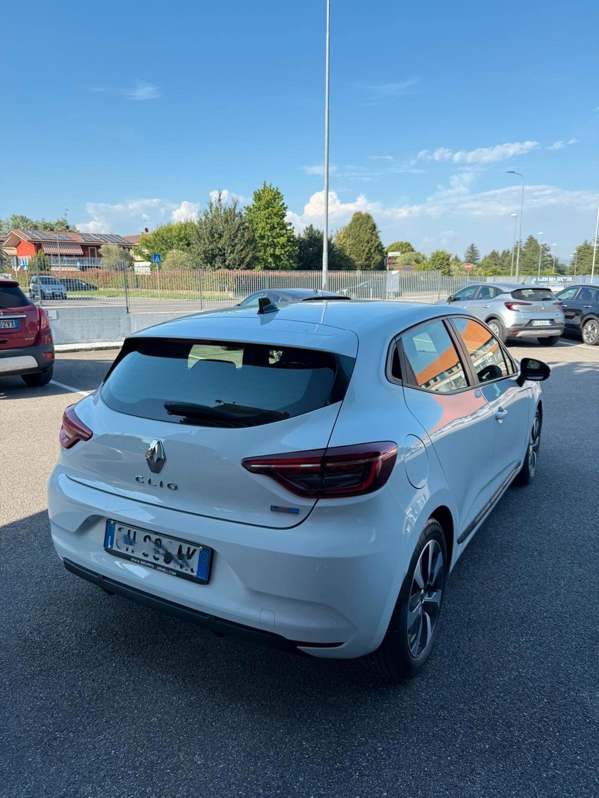 Renault Clio Full Hybrid E-Tech 140 CV 5 porte Zen 2022 AUTO