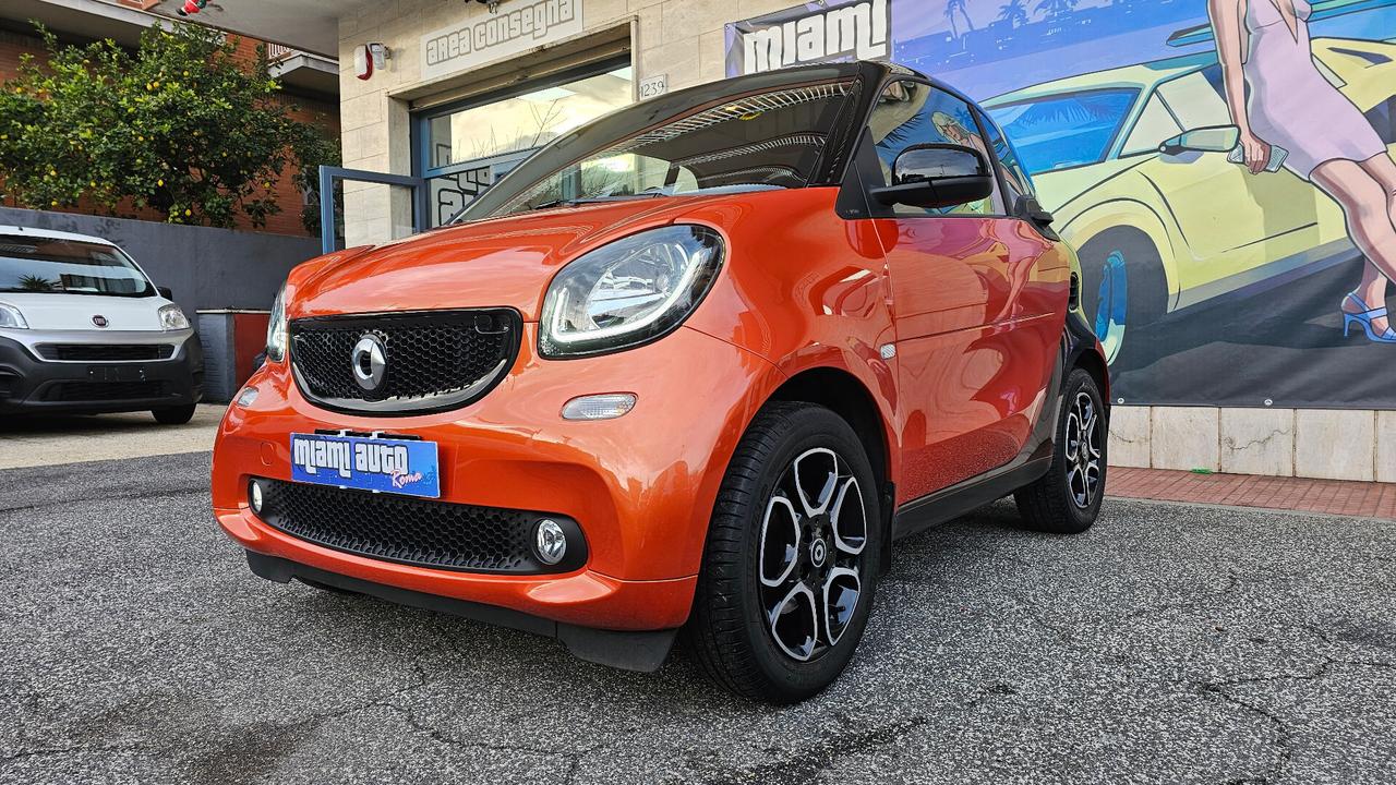 Smart ForTwo 90 0.9 Turbo twinamic Prime TAGL UFF NAV LED