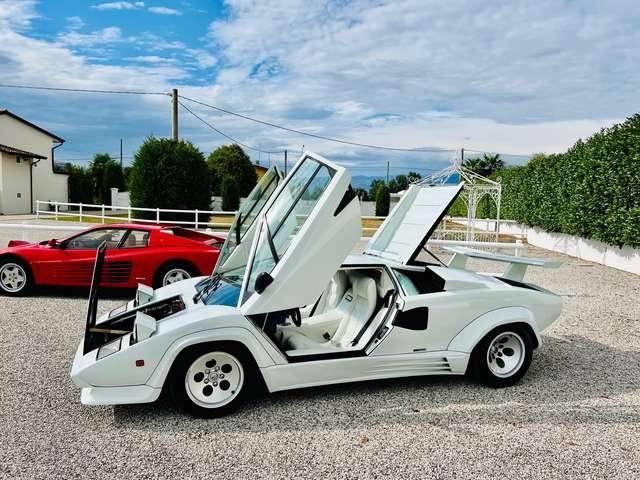 Lamborghini Countach LP 500 4.8 S