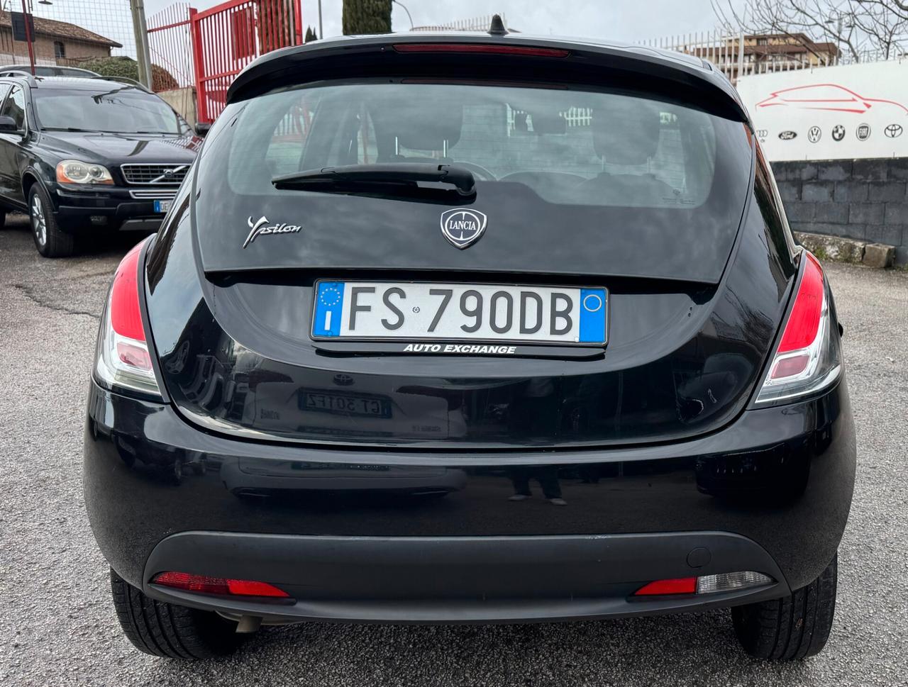 Lancia Ypsilon 1.2 69 CV 5 porte Platinum