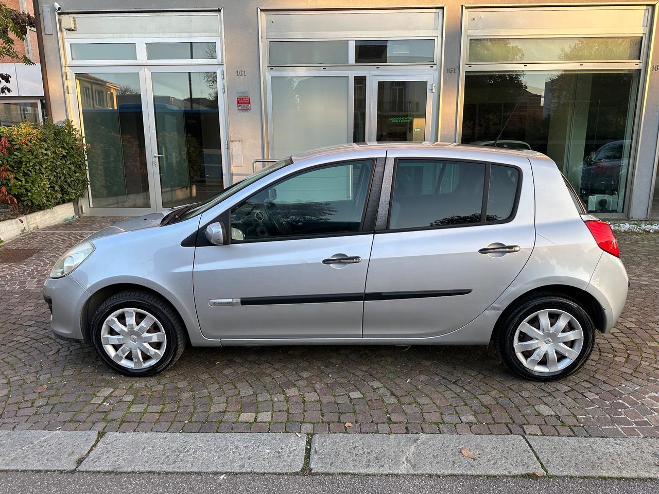 Renault Clio 1.2 16V 5 porte Rip Curl