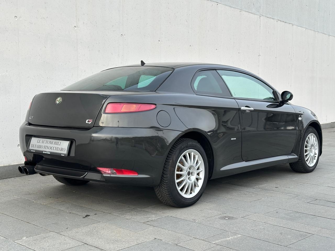 Alfa Romeo GT 1.8 16V TS