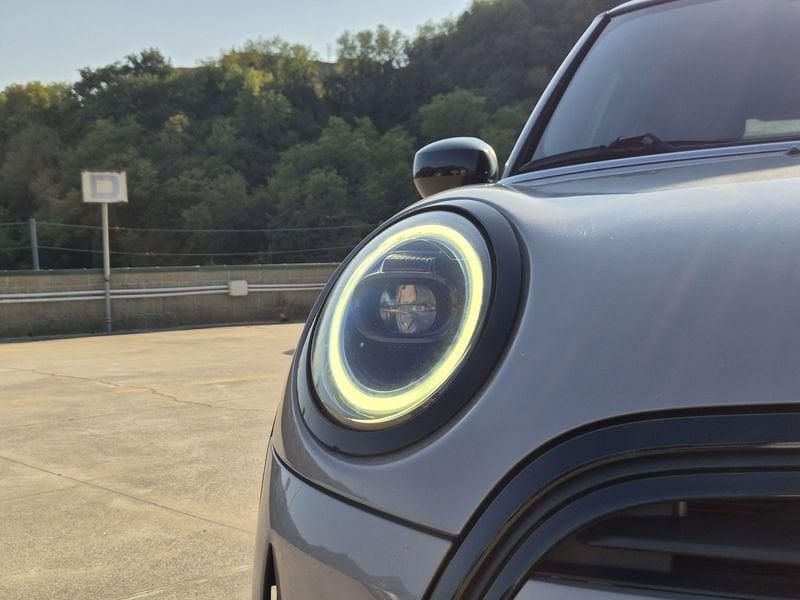 MINI Mini 3p 1.5 Cooper Classic Premium Mid Package auto