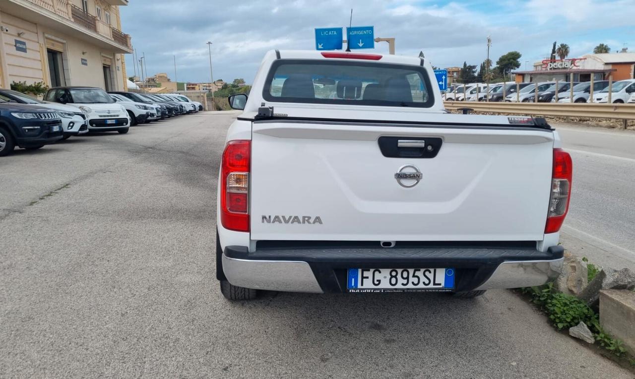 Nissan Navara 2.3 dCi 4WD Double Cab N-Connecta