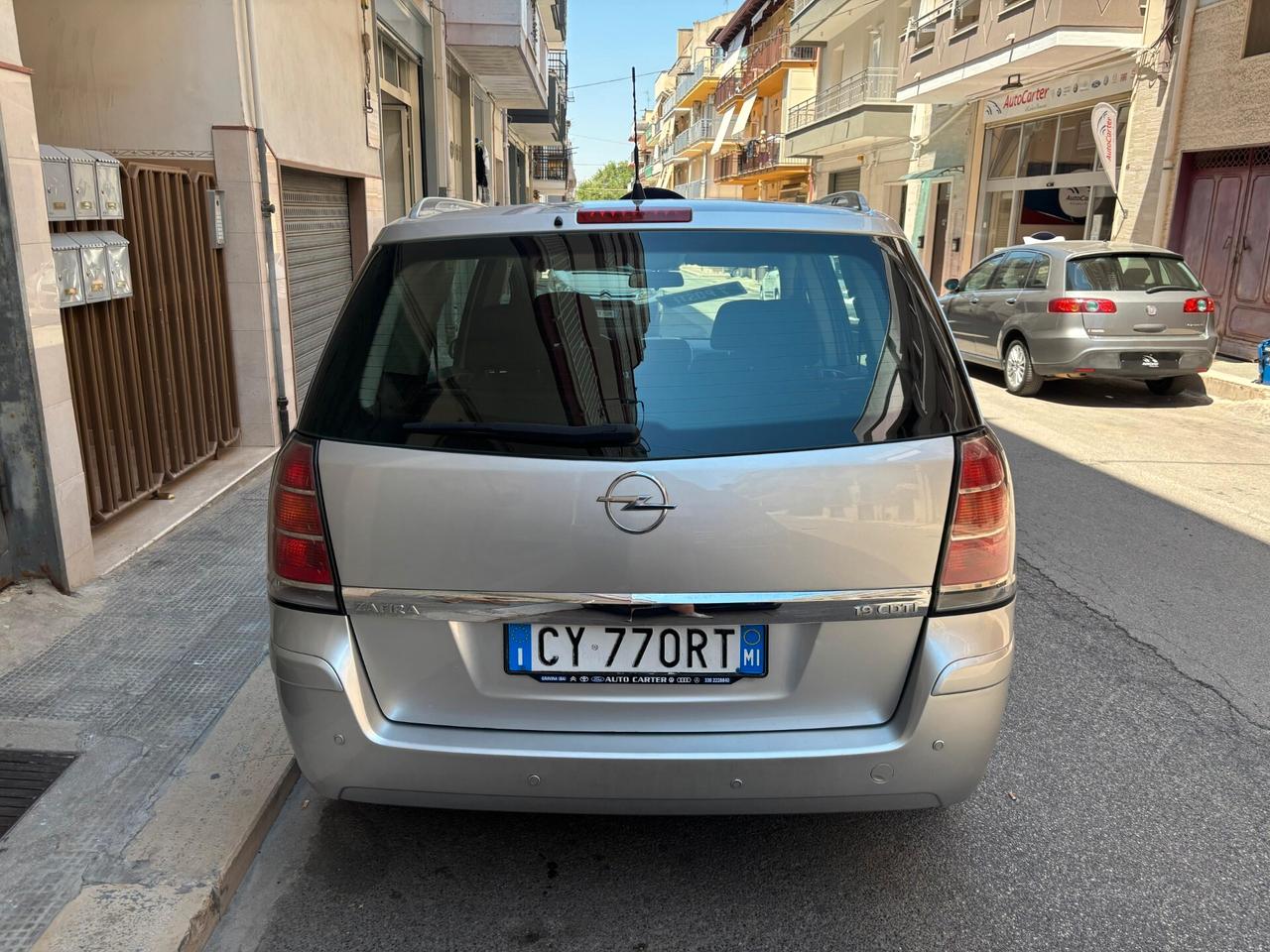 Opel Zafira 1.9 CDTI 101CV ** 7 POSTI **