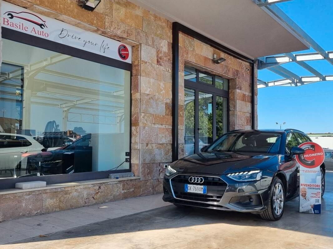 Audi A4 V Avant 40 2.0 tdi mhev 204cv s-tronic