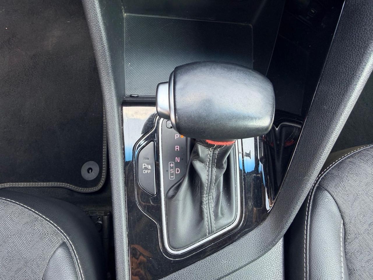 Kia Niro Style 1.6 GDI HEV #11913