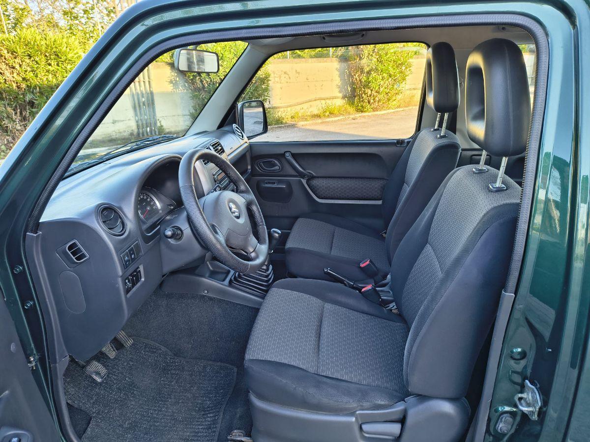 SUZUKI - Jimny - 1.5 DDiS 4WD