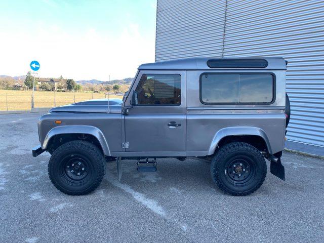 LAND ROVER Defender 90 2.4 TD4 3P CORTO SE ITALIANO da VETRINA