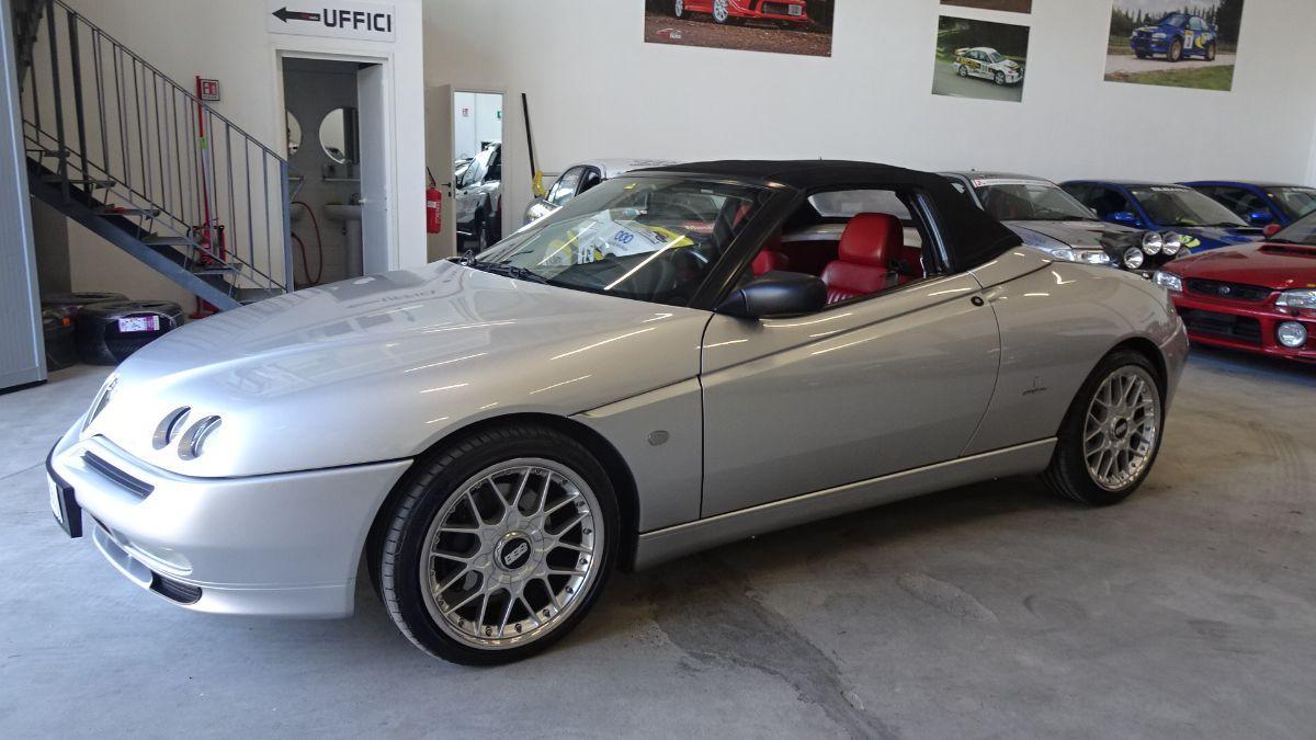 ALFA ROMEO - Spider - 3.0i V6 24V L