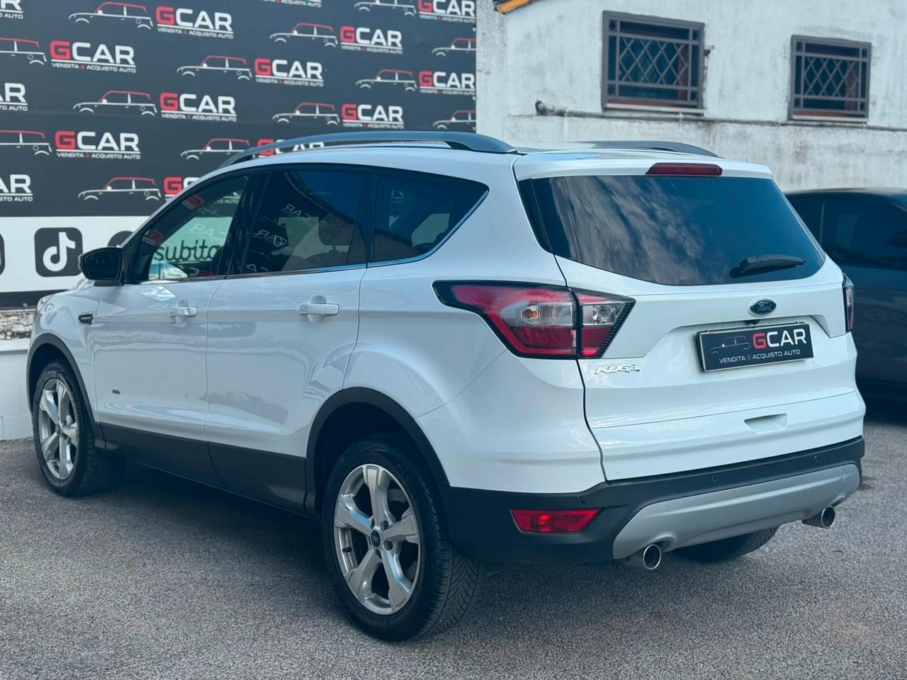 Ford Kuga 2.0 TDCI 150 CV S&S 4WD Powershift Vignale