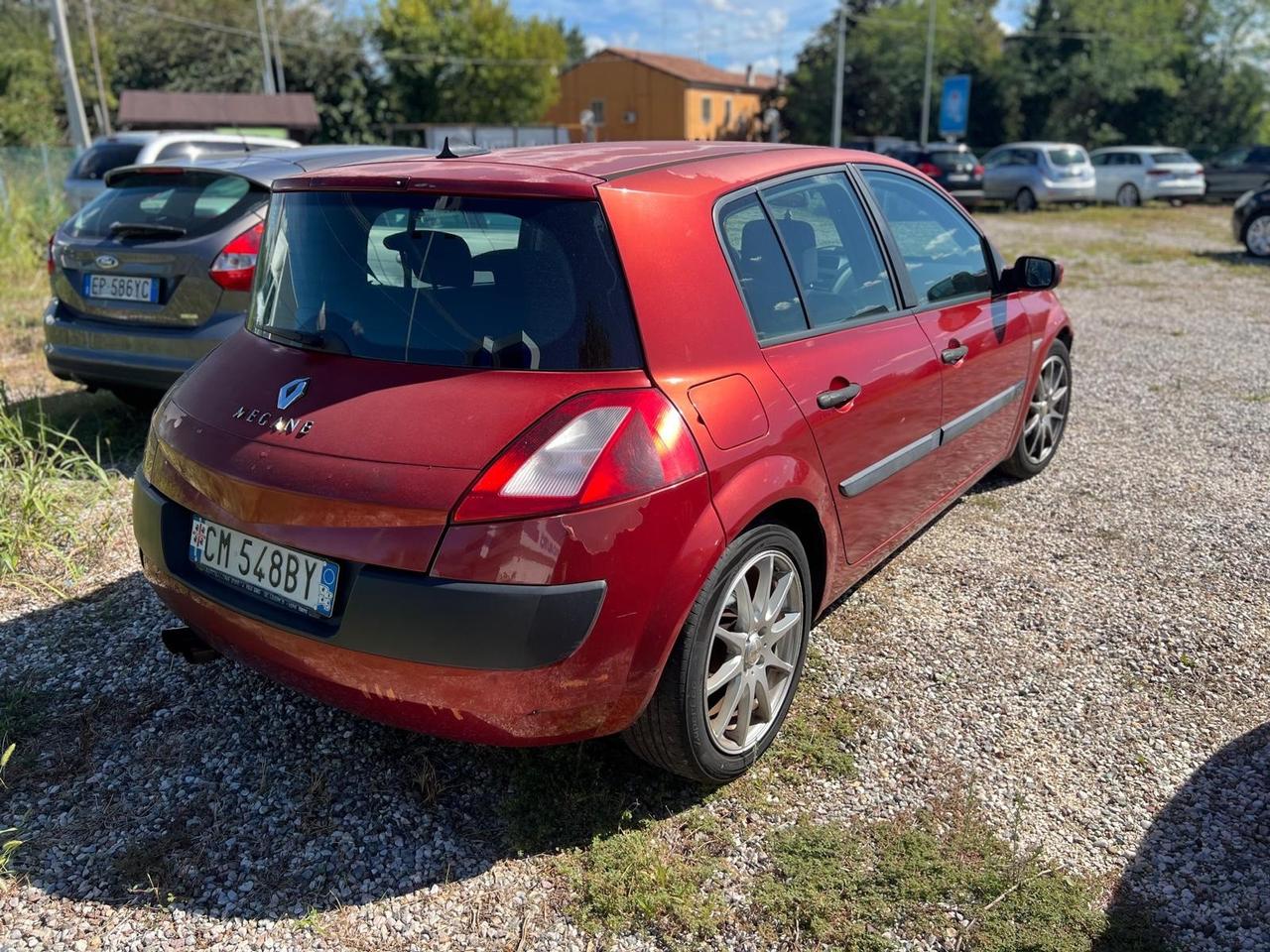 Renault Megane Mégane 1.9 dCi 5 porte Luxe Dynamique