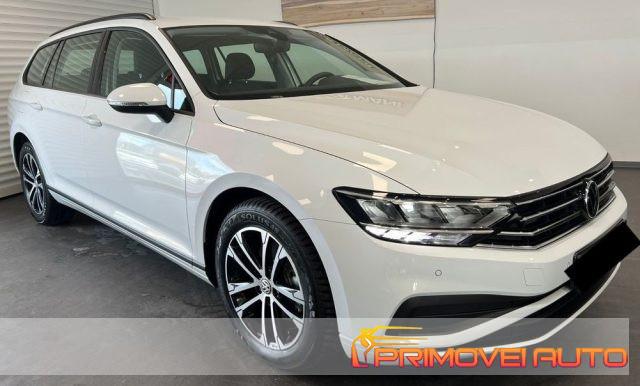 VOLKSWAGEN Passat Variant 1.5 TSI ACT DSG Conceptline