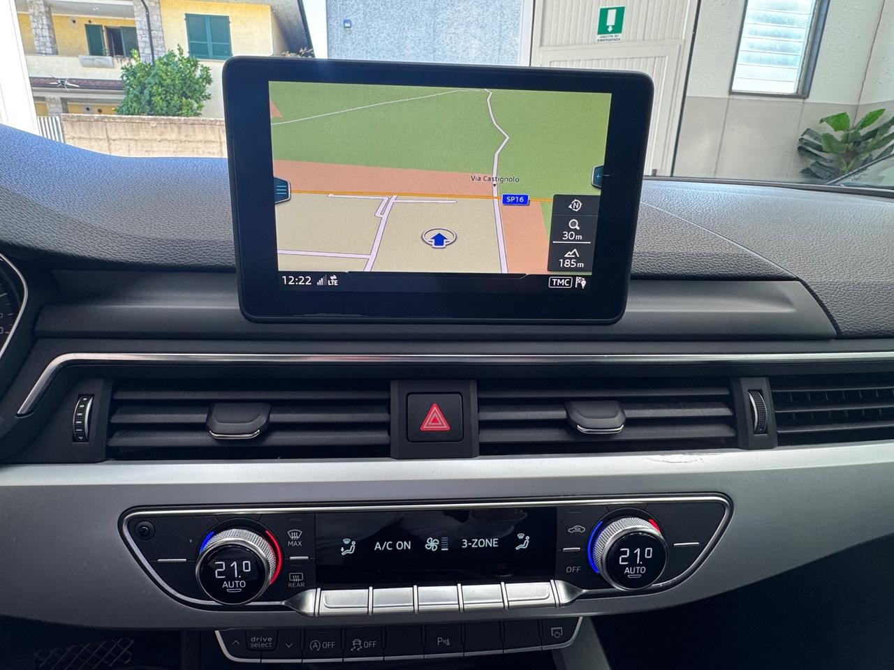 Audi A4 Avant 2.0 TDI 150 CV ultra Business Sport