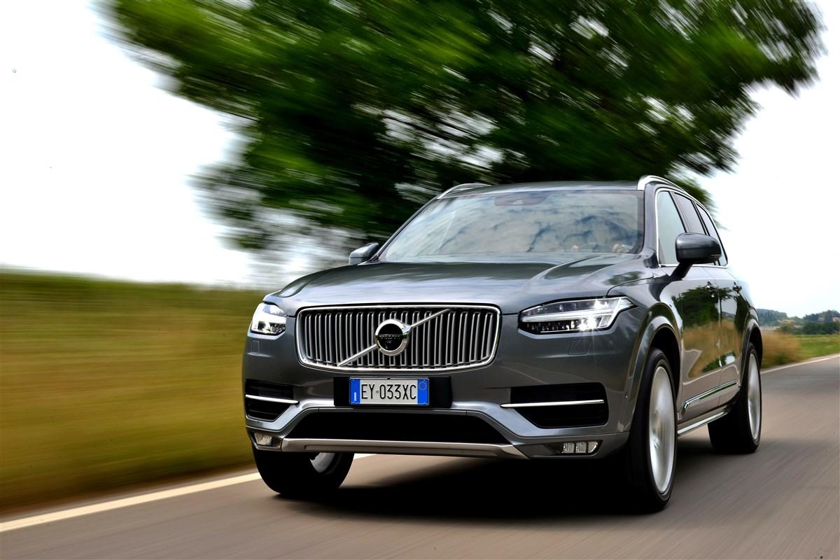 VOLVO XC90 II 2015 - XC90 2.0 t8 phev Ultra Bright awd 7p.ti auto