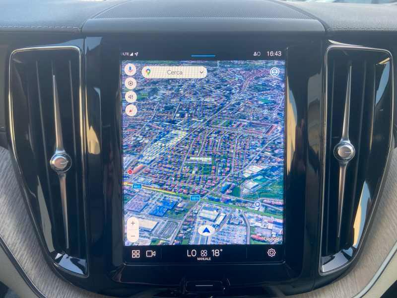 VOLVO XC60 2.0 b4 Inscription AwD AuTo