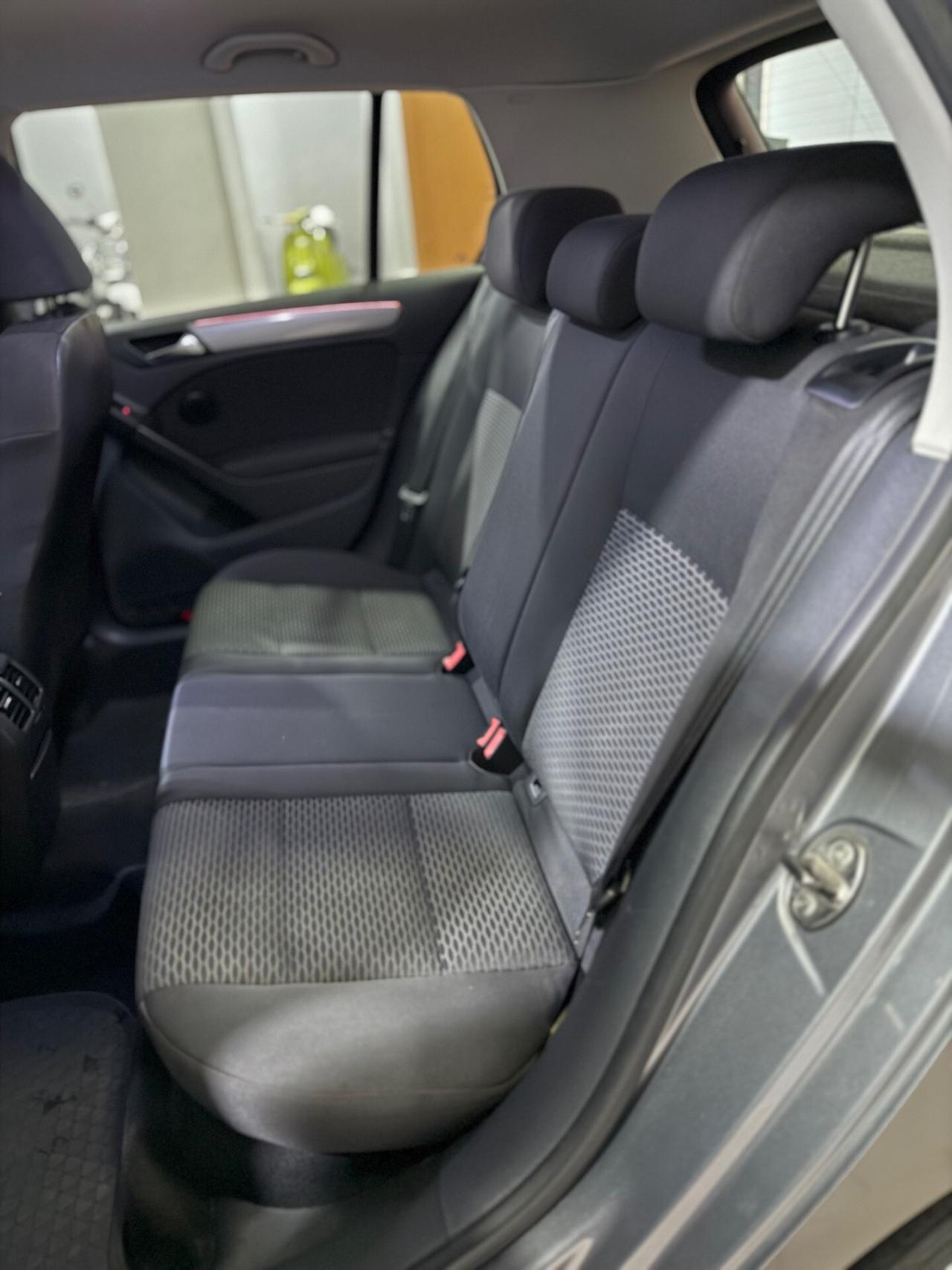 Volkswagen Golf 1.6 TDI DPF 5p. Highline