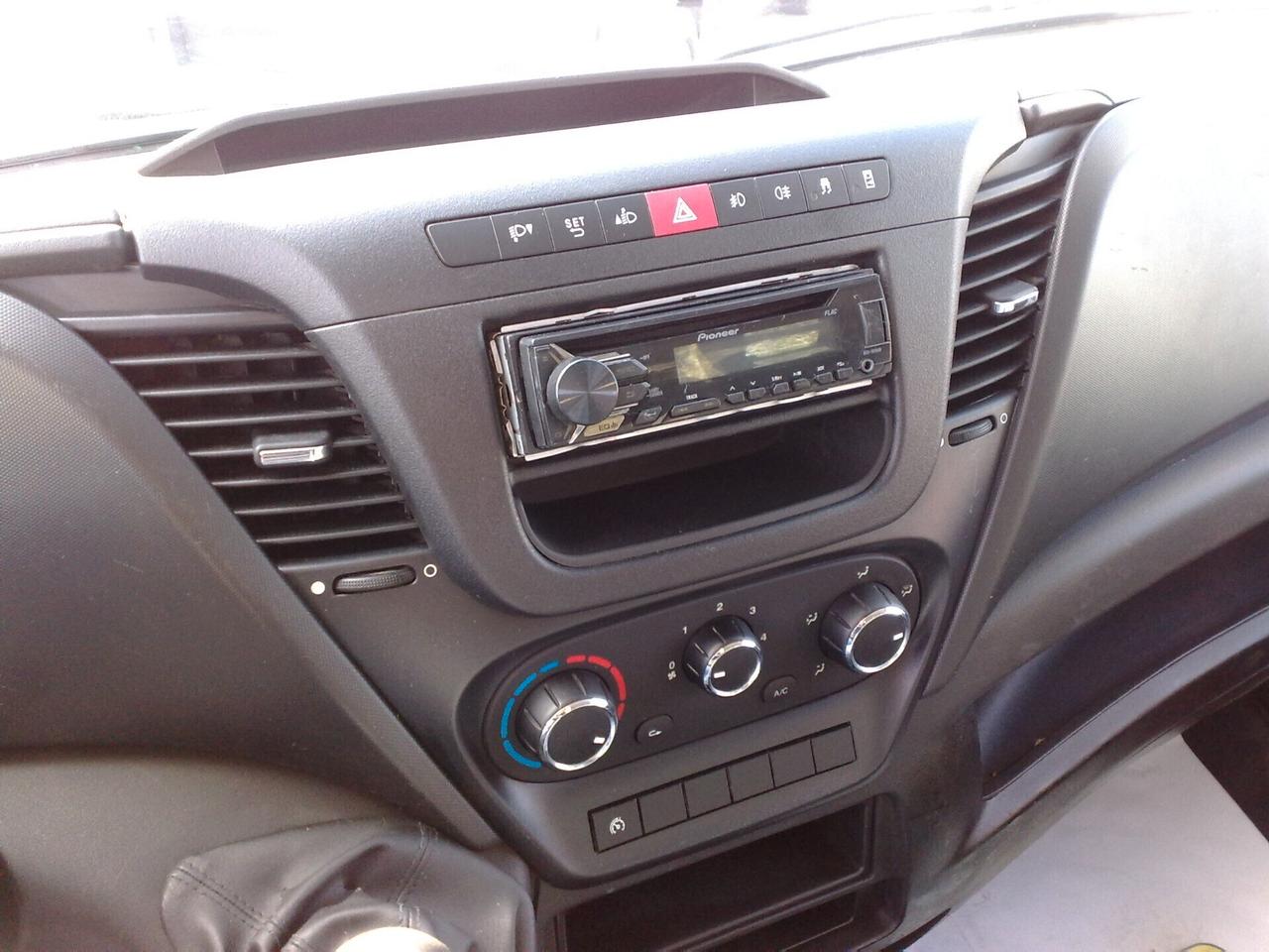 Iveco Daily 35c12 RIBALTABILE TRILATERALE - 2017