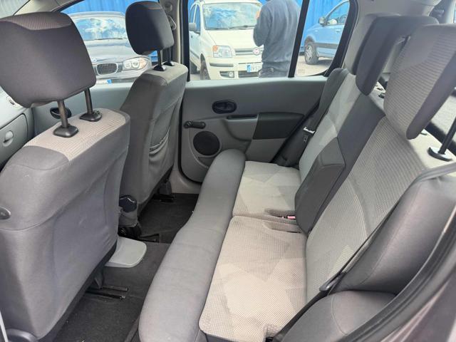 RENAULT Modus 1.2 16V Dynamique senza nessun lavoro da fare