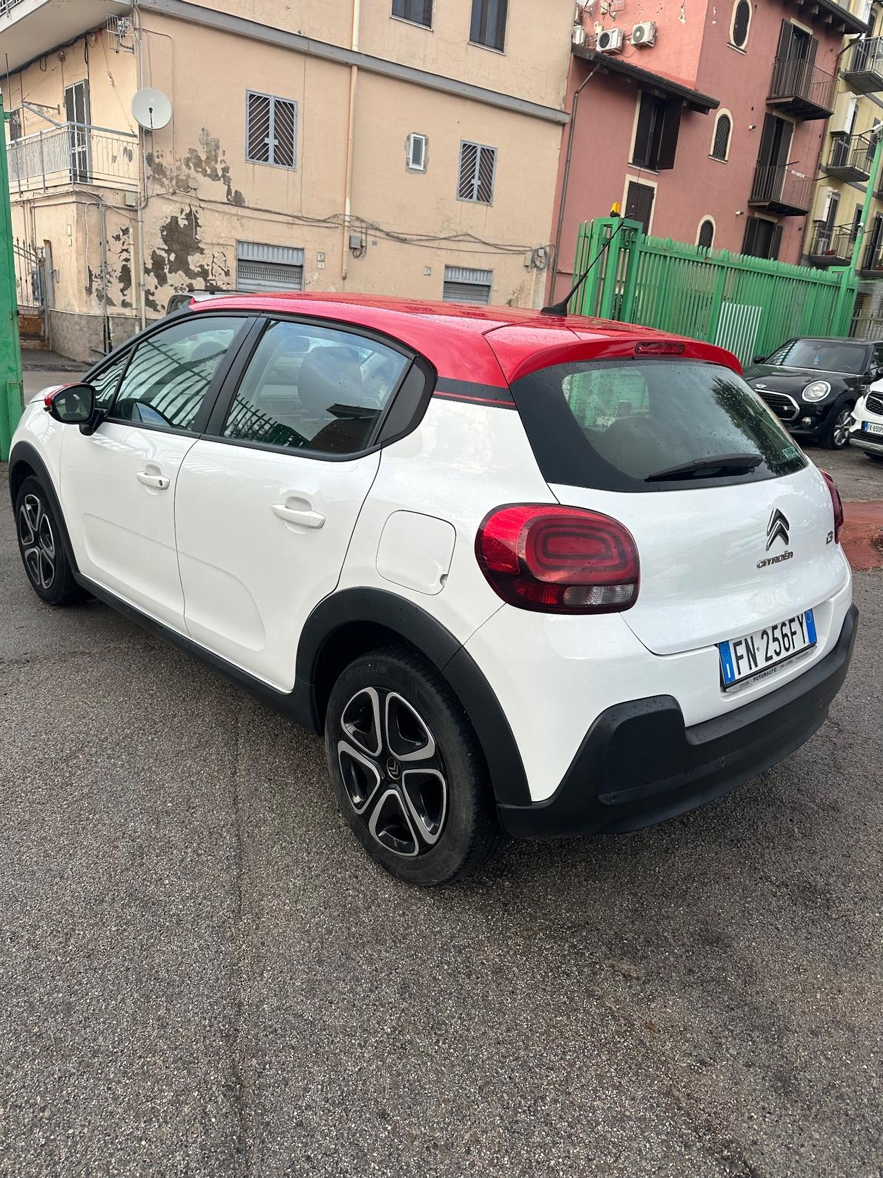 Citroen C3 PureTech 82 GPL Shine