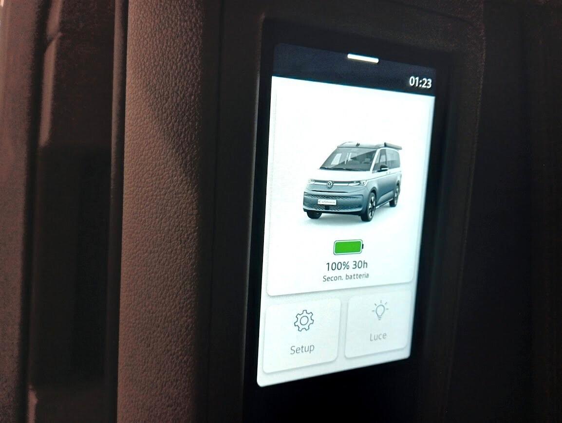 Volkswagen T7 California BEACH CAMPER 360° GANCIO NUOVO IN PRONTA CONSEGNA T6.1