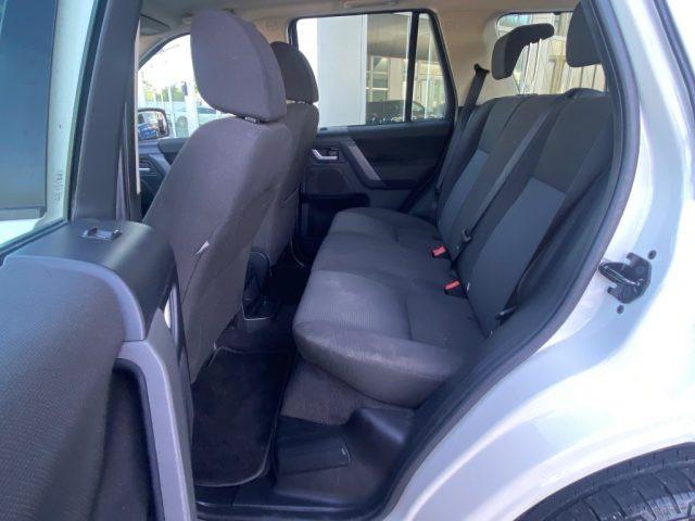 LAND ROVER Freelander 2.2 TD4 SW SE
