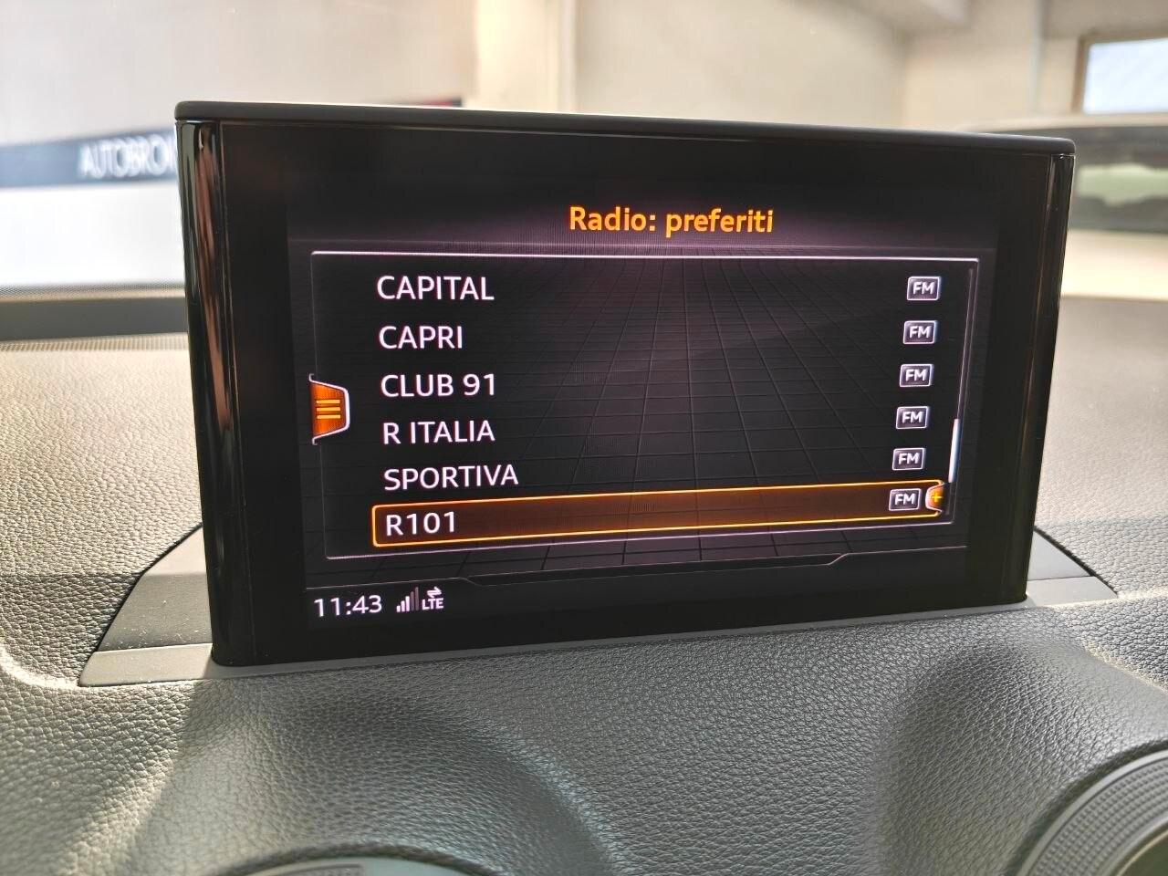 AUDI Q2 Q2 30 TDI S tronic Business