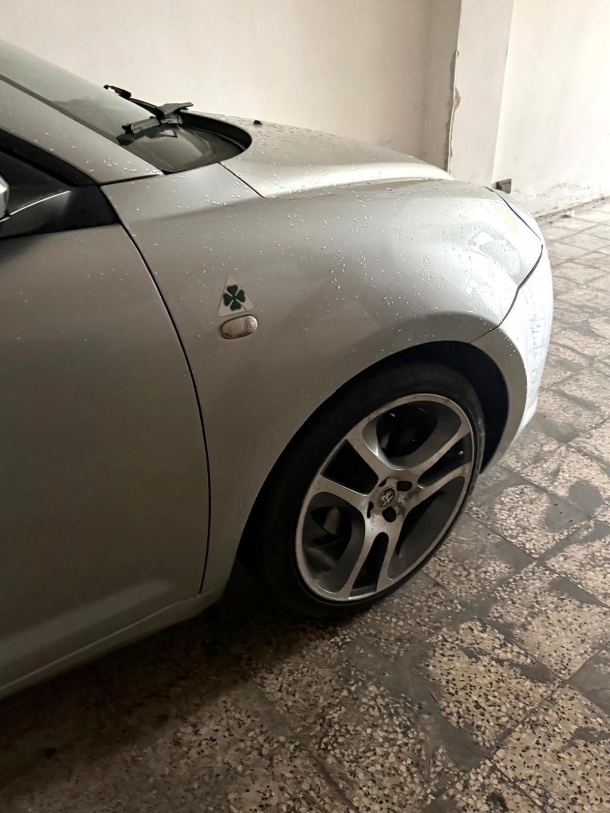 Alfa Romeo MiTo 1.3 JTDm 90 CV -DISTRIBUZIONE ESEGUITA-