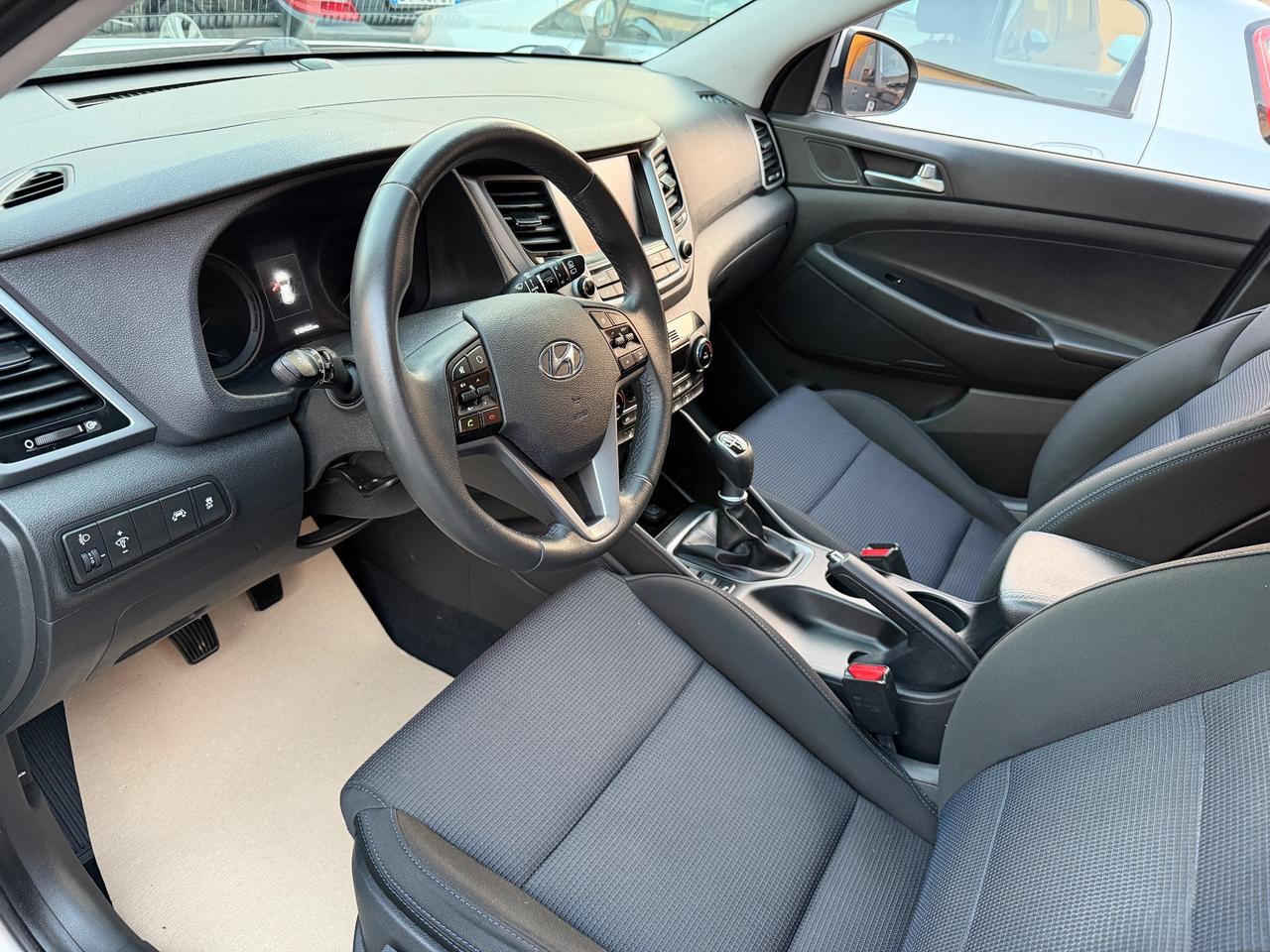 Hyundai Tucson 1.7 CRDi DCT Sound Edition