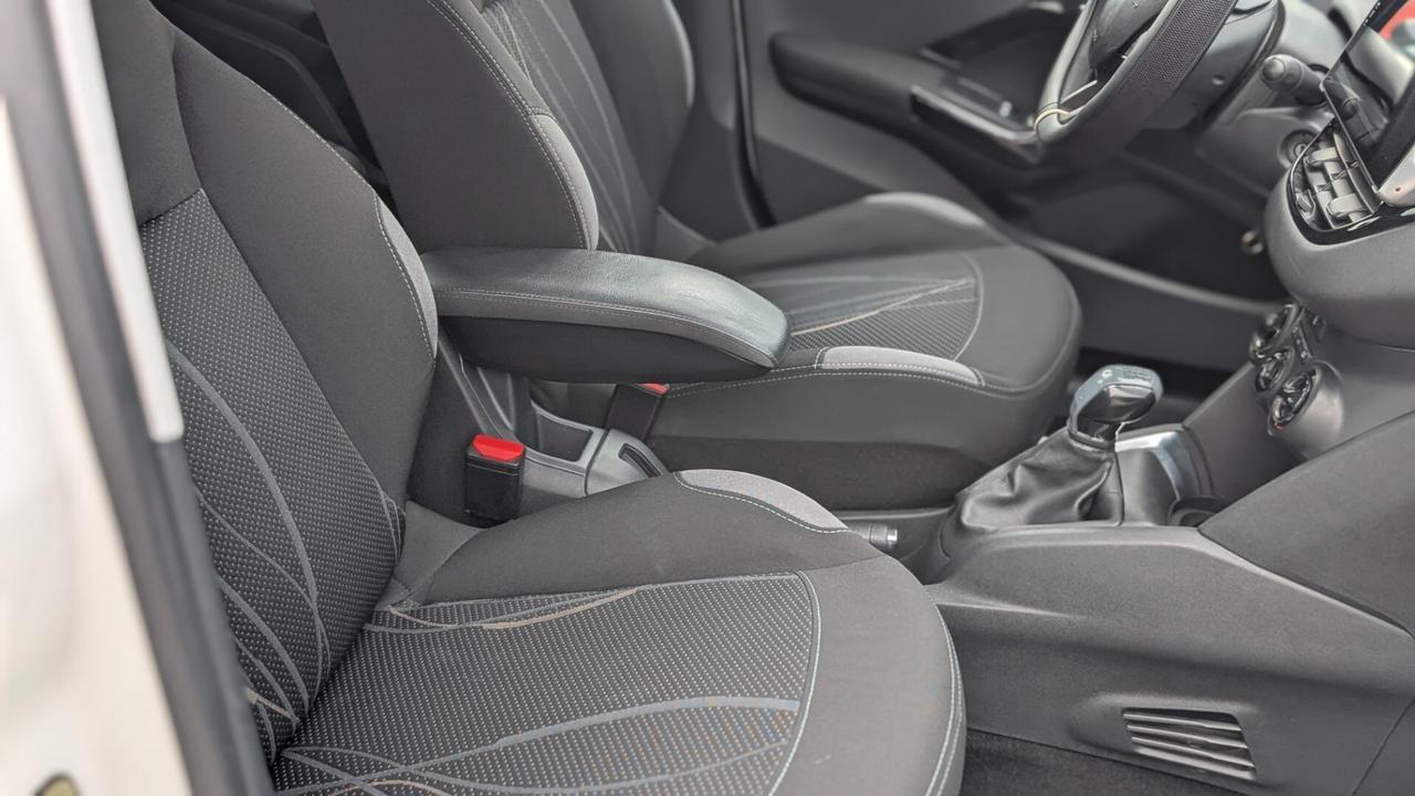 Peugeot 208 1.4 HDi 68 CV 5 porte Allure