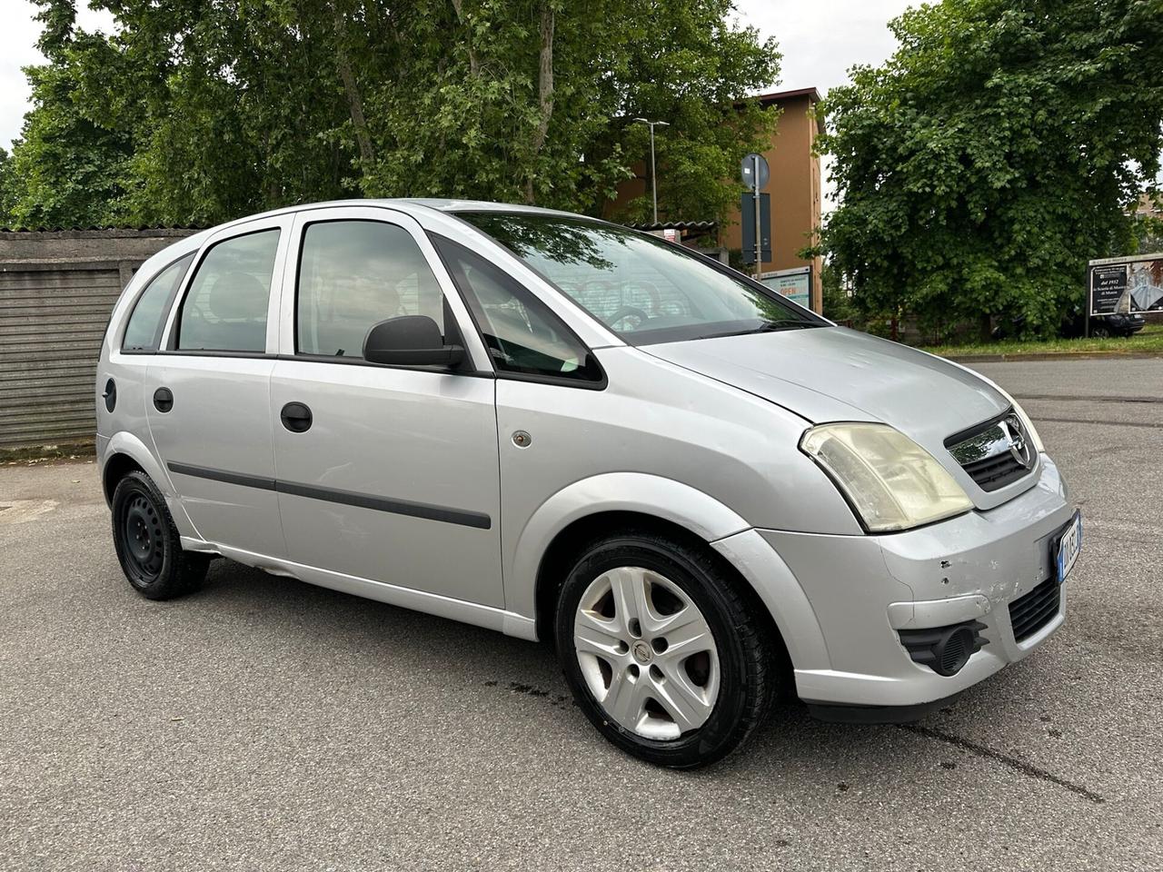 Opel Meriva 1.4 16V Cosmo Benzina Adatta a neopatentati